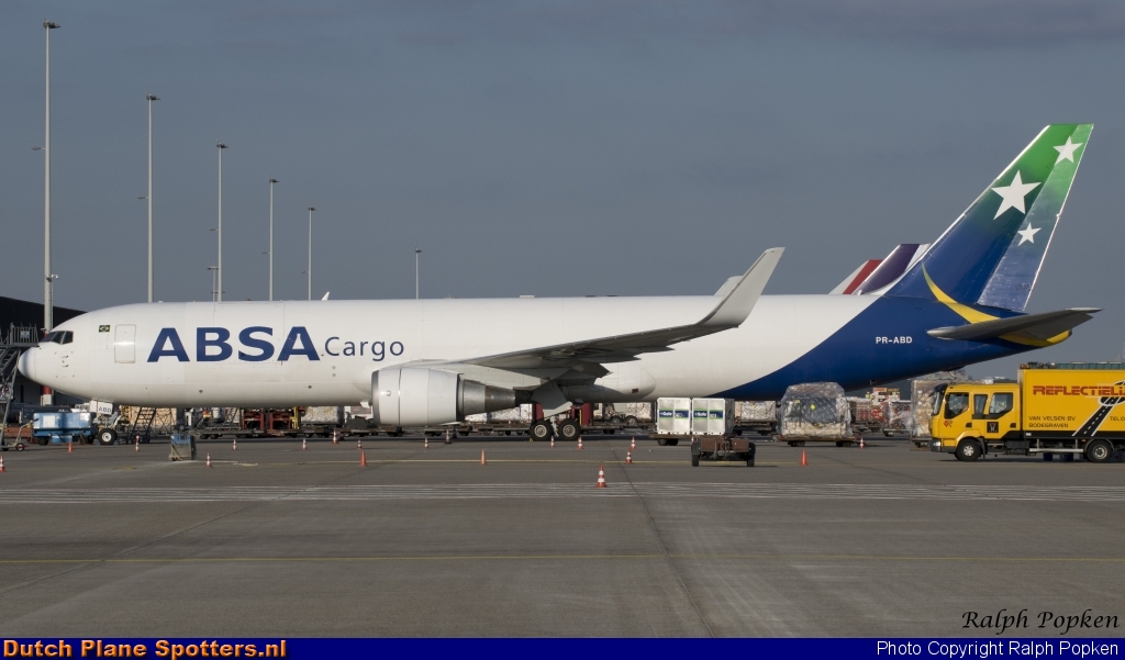 PR-ABD Boeing 767-300 ABSA cargo by Ralph Popken
