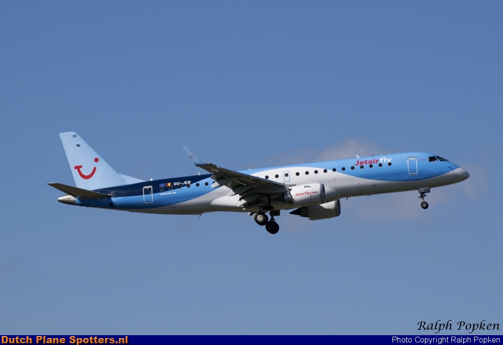 OO-JEB Embraer 190 Jetairfly by Ralph Popken
