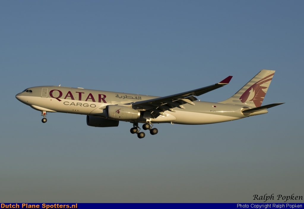 A7-AFY Airbus A330-200 Qatar Airways Cargo by Ralph Popken