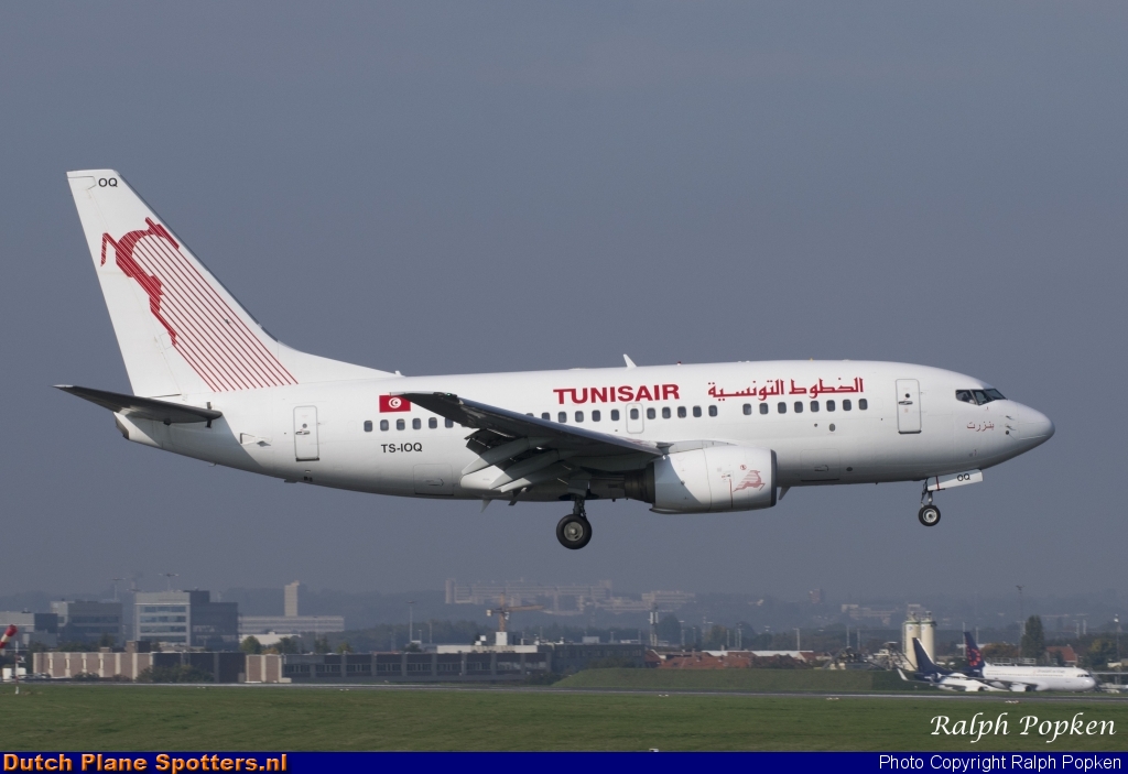 TS-IOQ Boeing 737-600 Tunisair by Ralph Popken