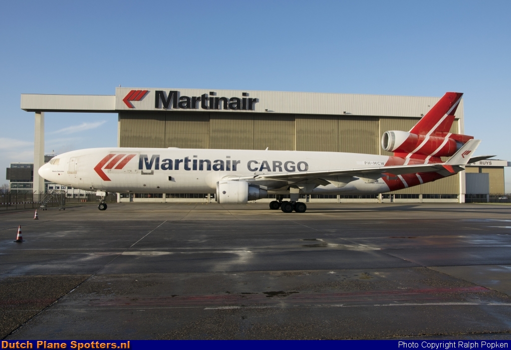 PH-MCW McDonnell Douglas MD-11 Martinair Cargo by Ralph Popken