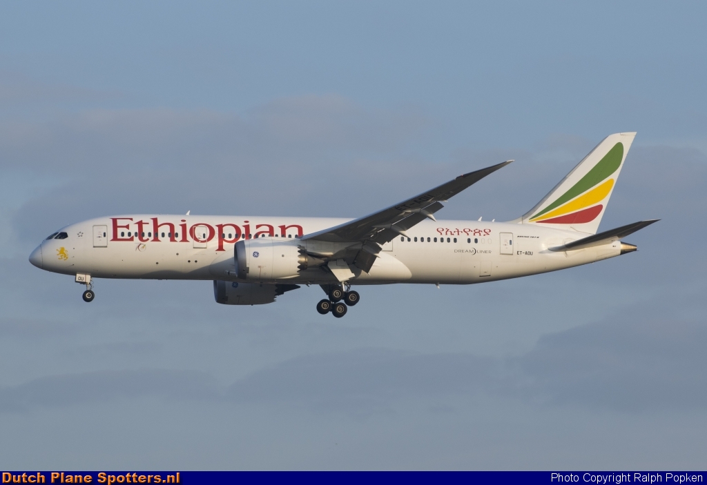 ET-AOU Boeing 787-8 Dreamliner Ethiopian Airlines by Ralph Popken
