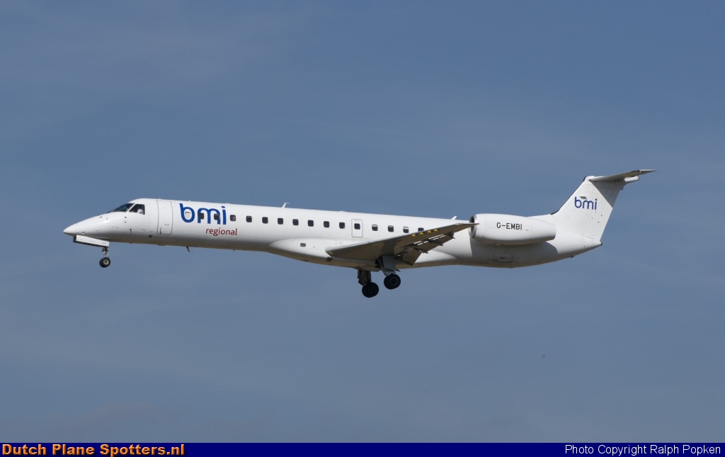 G-EMBI Embraer 145 bmi Regional by Ralph Popken