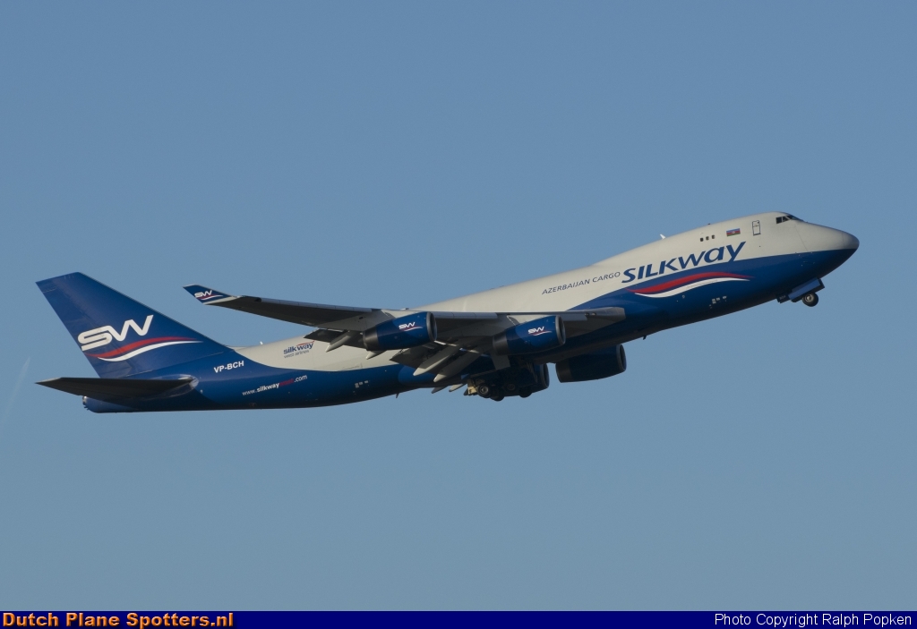 VP-BCH Boeing 747-400 Silk Way Airlines by Ralph Popken