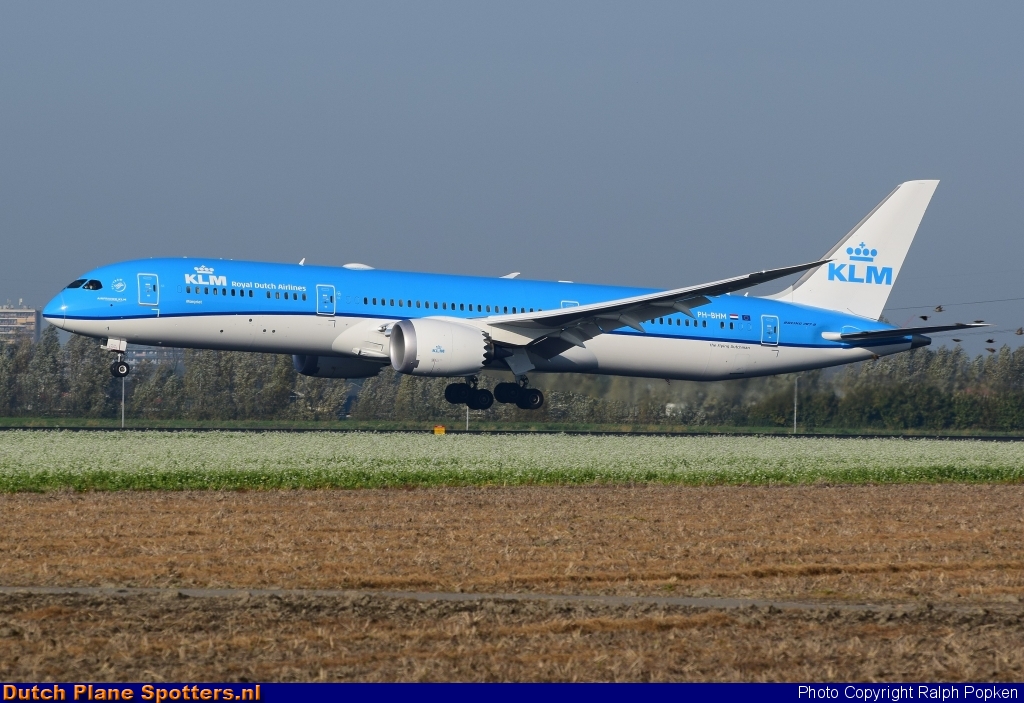 PH-BHM Boeing 787-9 Dreamliner KLM Royal Dutch Airlines by Ralph Popken