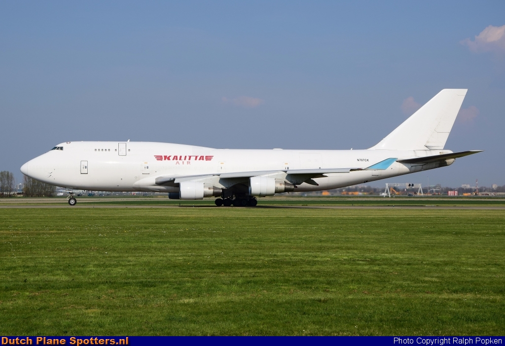 N707CK Boeing 747-200 Kalitta by Ralph Popken