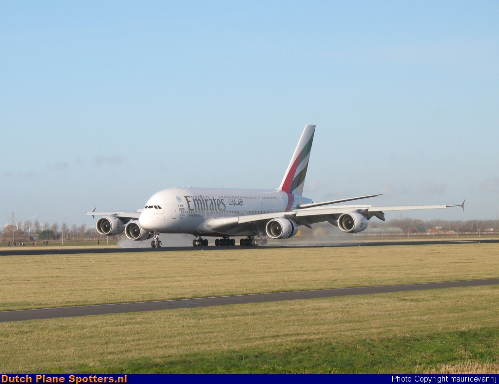 A6-EDY Airbus A380-800 Emirates by mauricevanrij