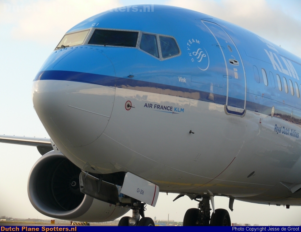 PH-BGI Boeing 737-700 KLM Royal Dutch Airlines by Jesse de Groot
