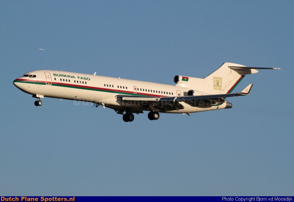 XT-BFA Boeing 757-200 Burkino Faso - Government by Bjorn vd Moosdijk