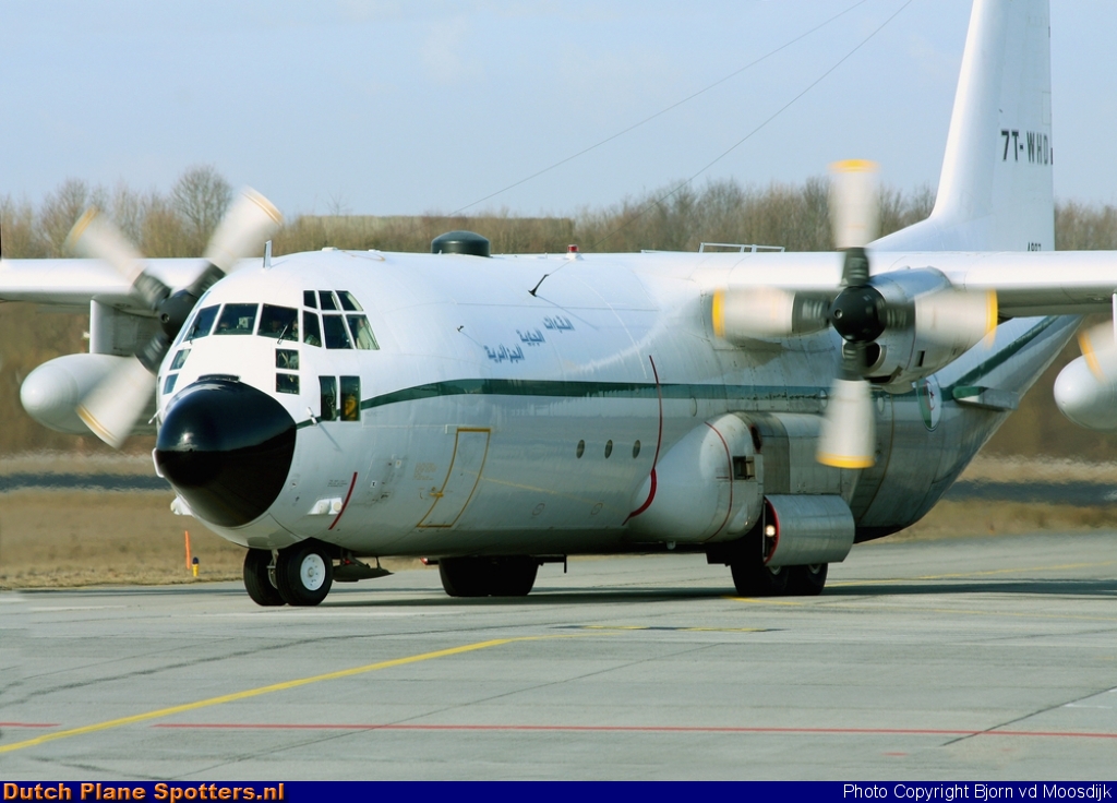 7T-WHD Lockheed C-130 Hercules MIL - Algerian Airforce by Bjorn vd Moosdijk