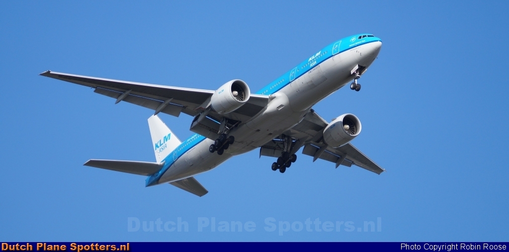 PH-BQN Boeing 777-200 KLM Asia by Robin Roose