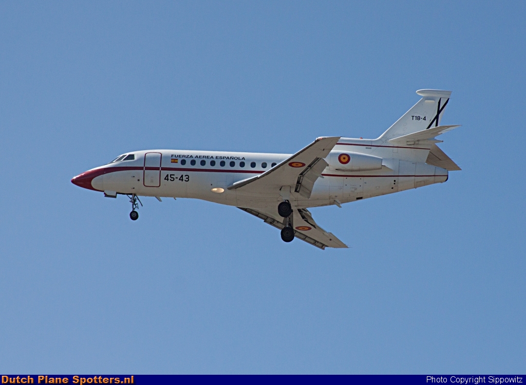 T18-4 Dassault Falcon 900 MIL - Spanish Air Force by Sippowitz