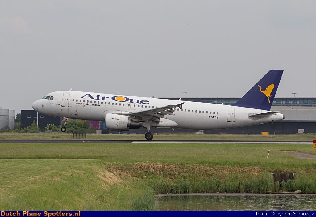 I-WEBB Airbus A320 Air One by Sippowitz