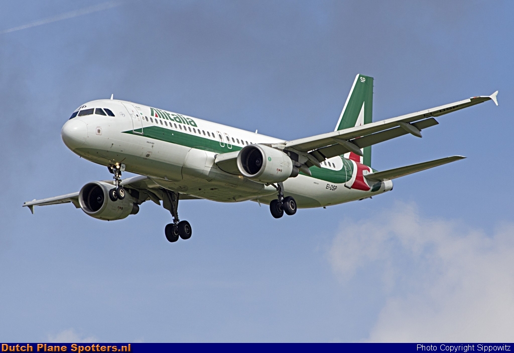 EI-DSP Airbus A320 Alitalia by Sippowitz