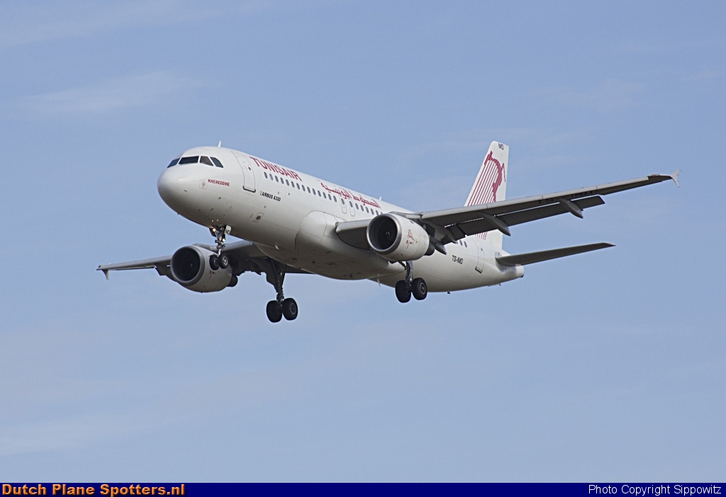 TS-IMD Airbus A320 Tunisair by Sippowitz