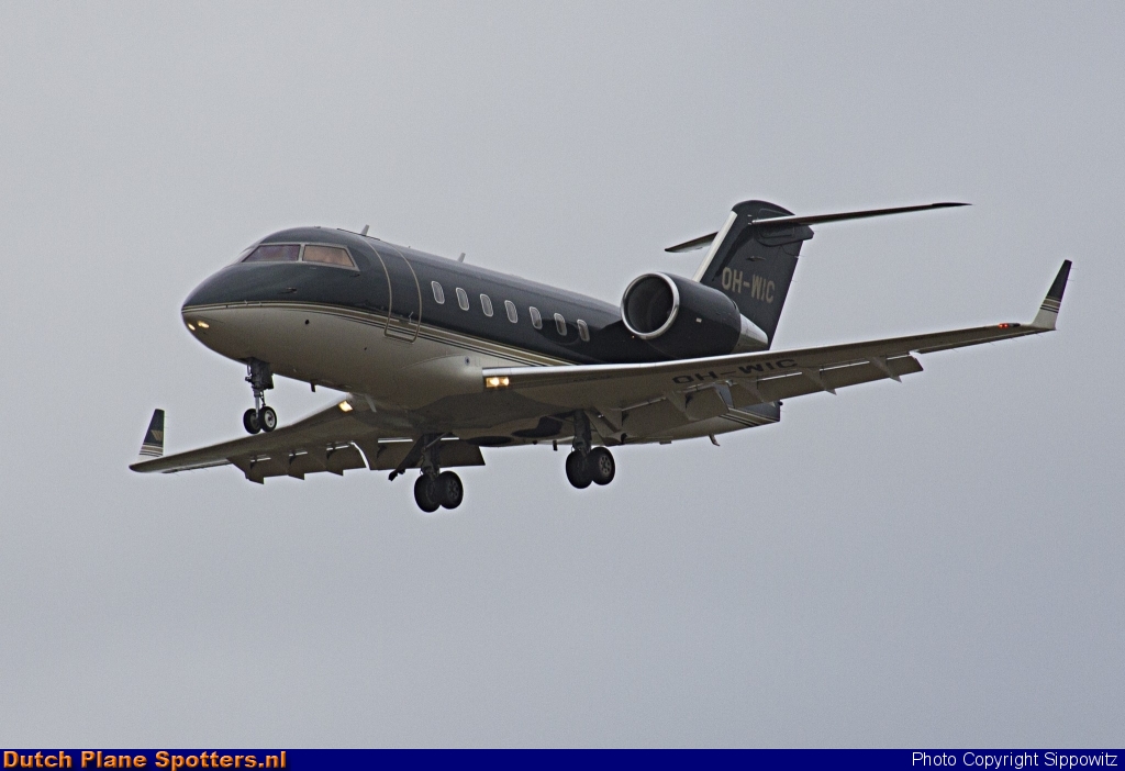 OH-WIC Bombardier Challenger 600 Jetflite by Sippowitz