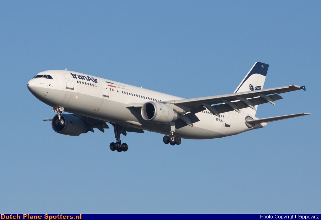 EP-IBA Airbus A300 Iran Air by Sippowitz