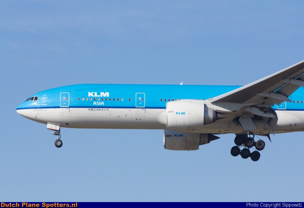 PH-BQM Boeing 777-200 KLM Asia by Sippowitz