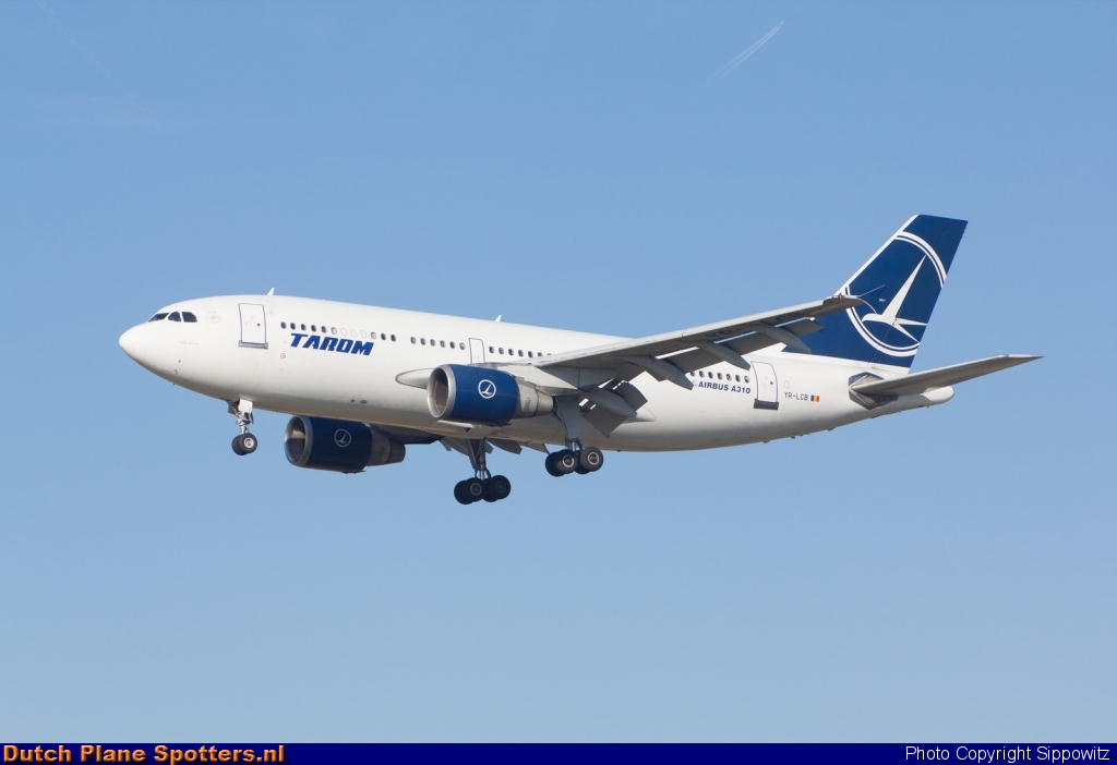 YR-LCB Airbus A310 TAROM by Sippowitz