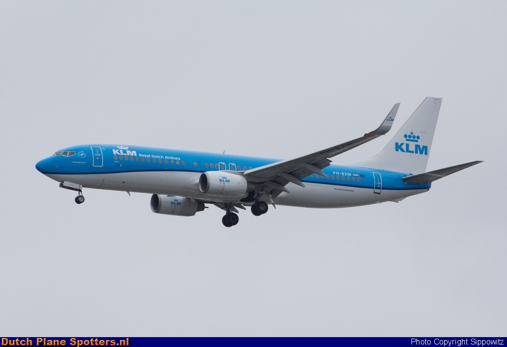 PH-BXW Boeing 737-800 KLM Royal Dutch Airlines by Sippowitz
