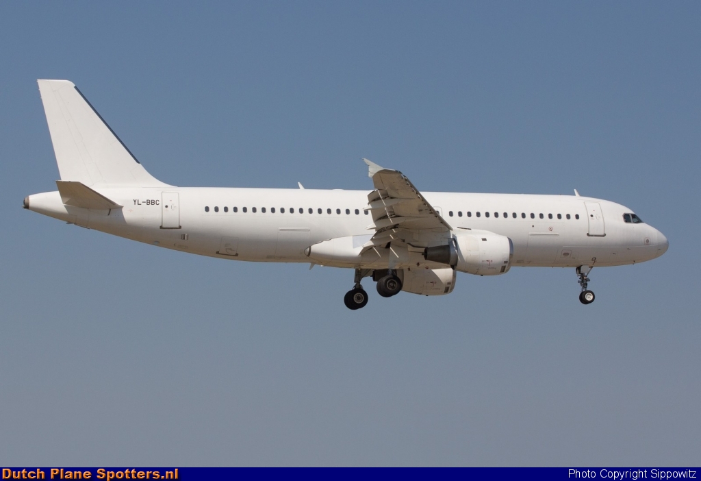 YL-BBC Airbus A320 SmartLynx Airlines (Tailwind) by Sippowitz
