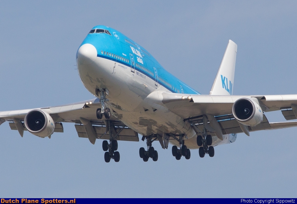 PH-BFM Boeing 747-400 KLM Asia by Sippowitz