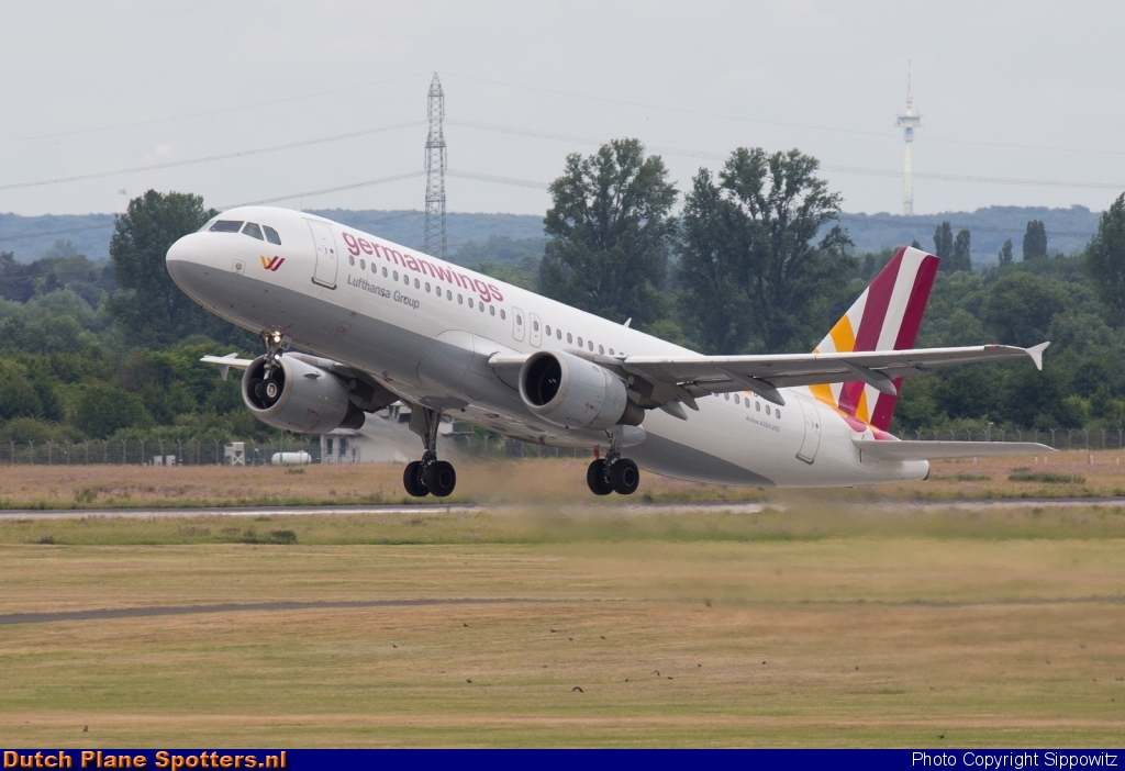 D-AIQK Airbus A320 Germanwings by Sippowitz