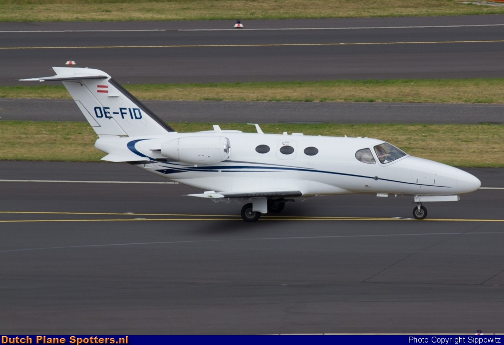 OE-FID Cessna 510 Citation Mustang GlobeAir by Sippowitz