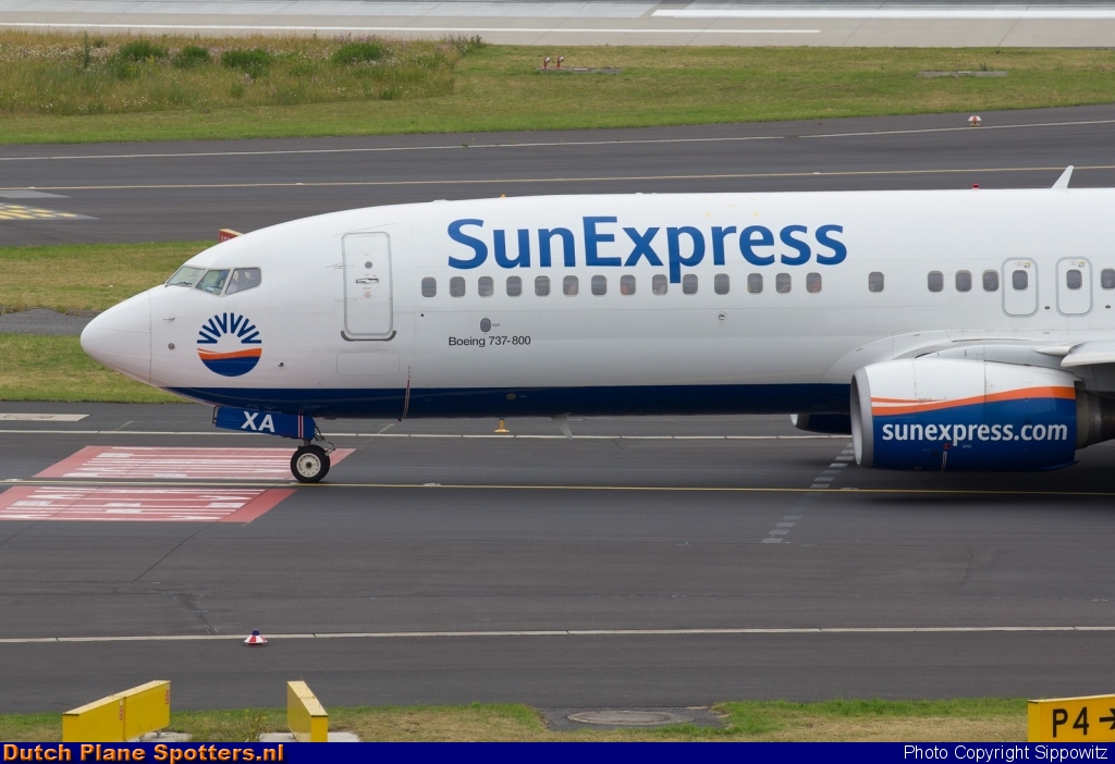 D-ASXA Boeing 737-800 SunExpress Germany by Sippowitz