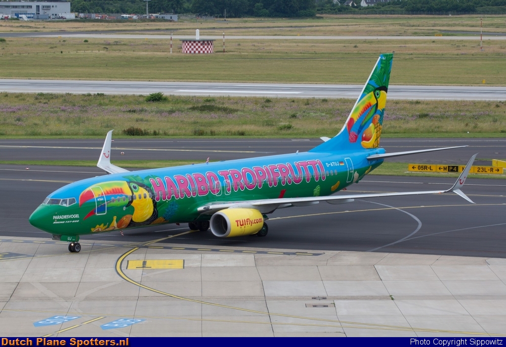 D-ATUJ Boeing 737-800 TUIFly by Sippowitz