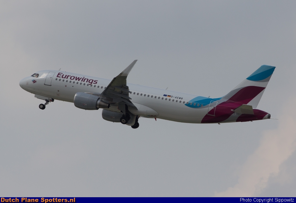 D-AEWB Airbus A320 Eurowings by Sippowitz