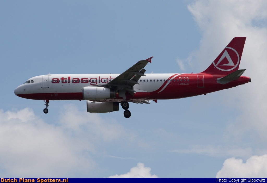 TC-ATK Airbus A320 AtlasGlobal by Sippowitz