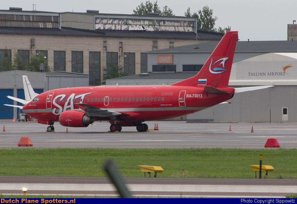 RA-73013 Boeing 737-500 SAT Airlines by Sippowitz