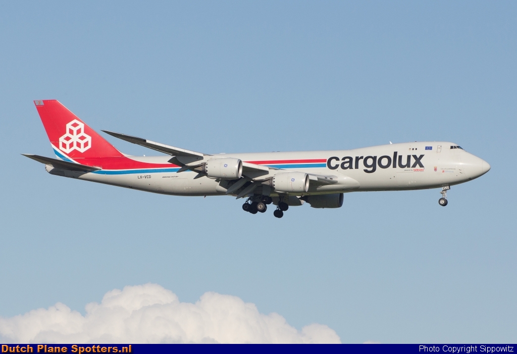 LX-VCD Boeing 747-8 Cargolux by Sippowitz
