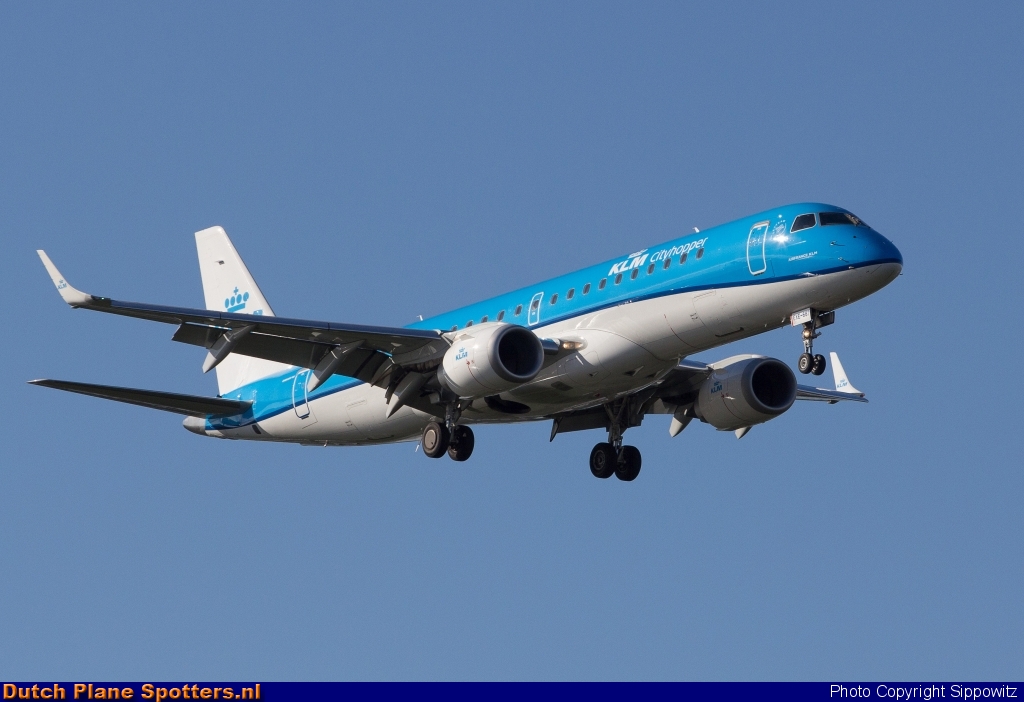 PH-EXE Embraer 190 KLM Cityhopper by Sippowitz