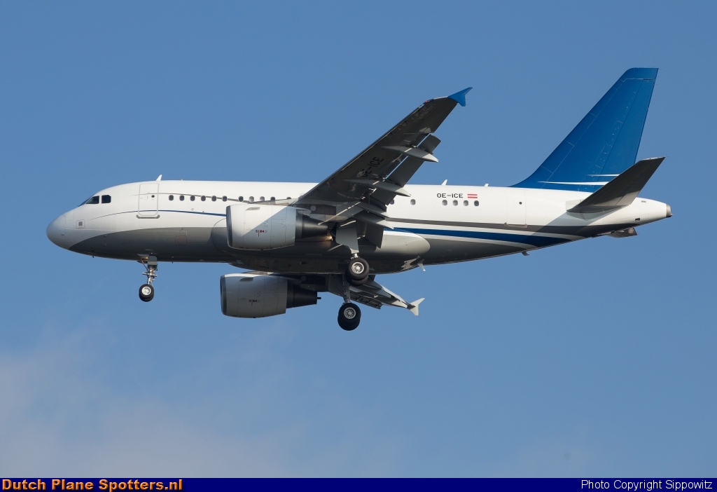 OE-ICE Airbus A318 Avcon Jet by Sippowitz