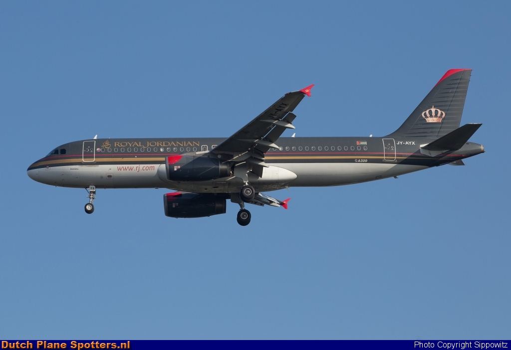 JY-AYX Airbus A320 Royal Jordanian Airlines by Sippowitz