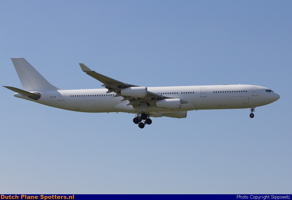 9H-SUN Airbus A340-300 Hi Fly Malta by Sippowitz