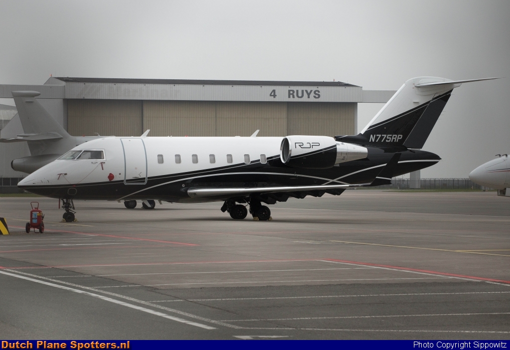 N775RP Bombardier Challenger 600 Private by Sippowitz