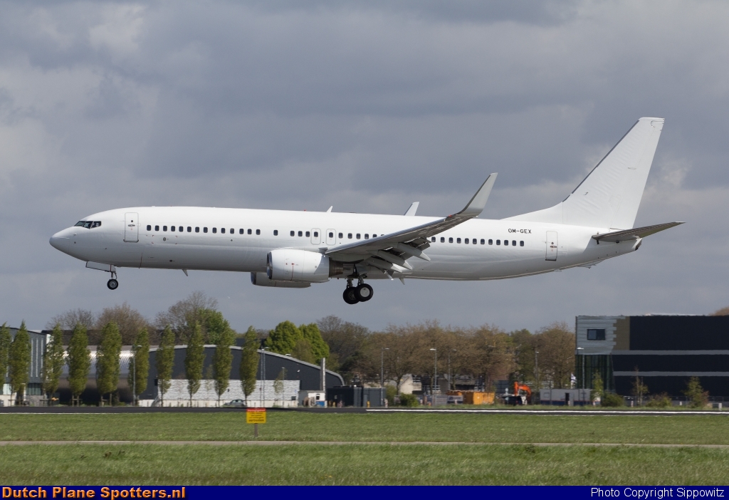 OM-GEX Boeing 737-800 Air Explore by Sippowitz