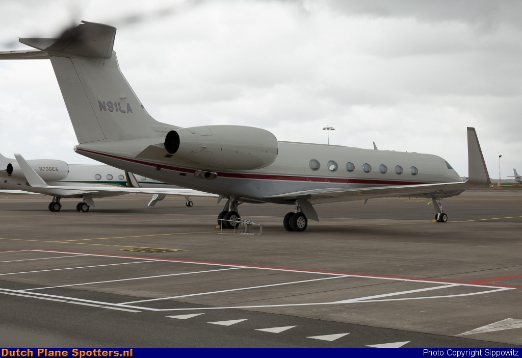 N91LA Gulfstream G550 Private by Sippowitz