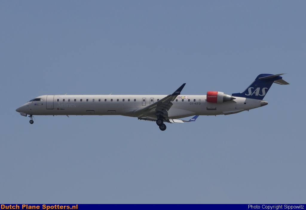OY-KFD Bombardier Canadair CRJ900 Cimber A/S (SAS Scandinavian Airlines) by Sippowitz