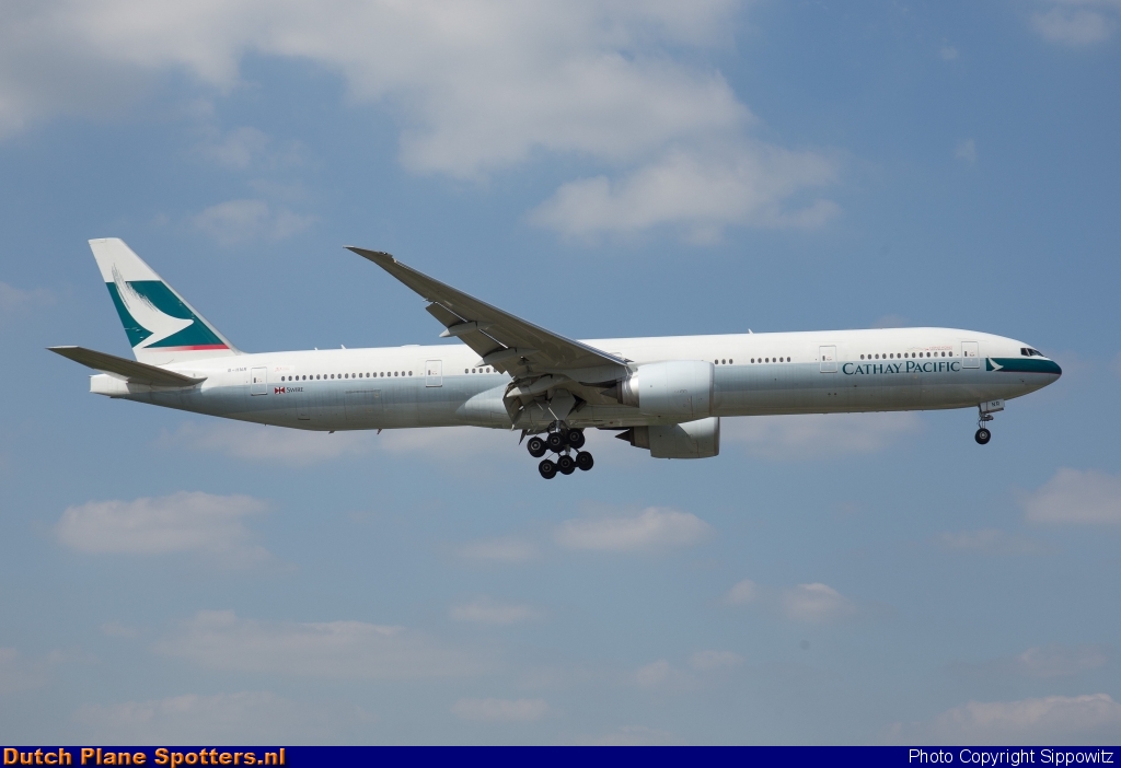 B-HNR Boeing 777-300 Cathay Pacific by Sippowitz