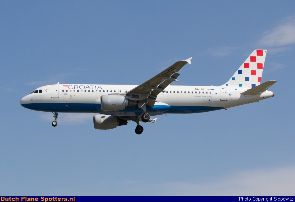 9H-CTJ Airbus A320 Croatia Airlines by Sippowitz