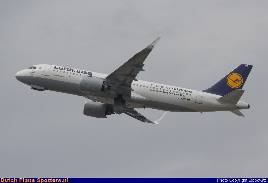D-AINB Airbus A320neo Lufthansa by Sippowitz