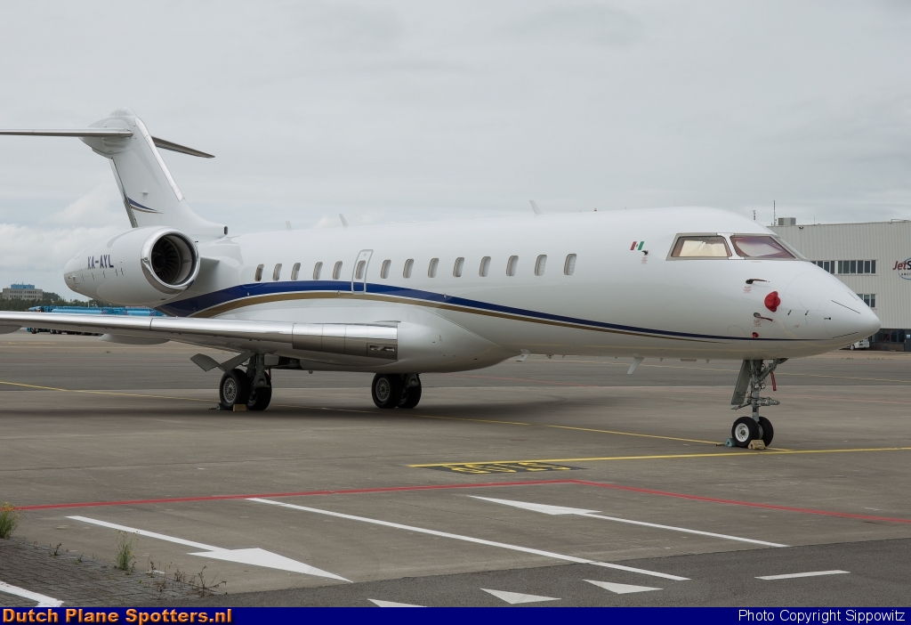 XA-AYL Bombardier BD-700 Global Express Private by Sippowitz