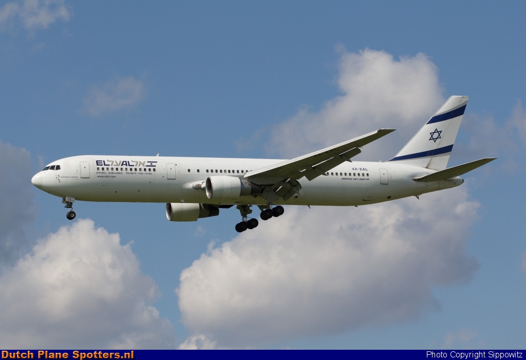 4X-EAL Boeing 767-300 El Al Israel Airlines by Sippowitz