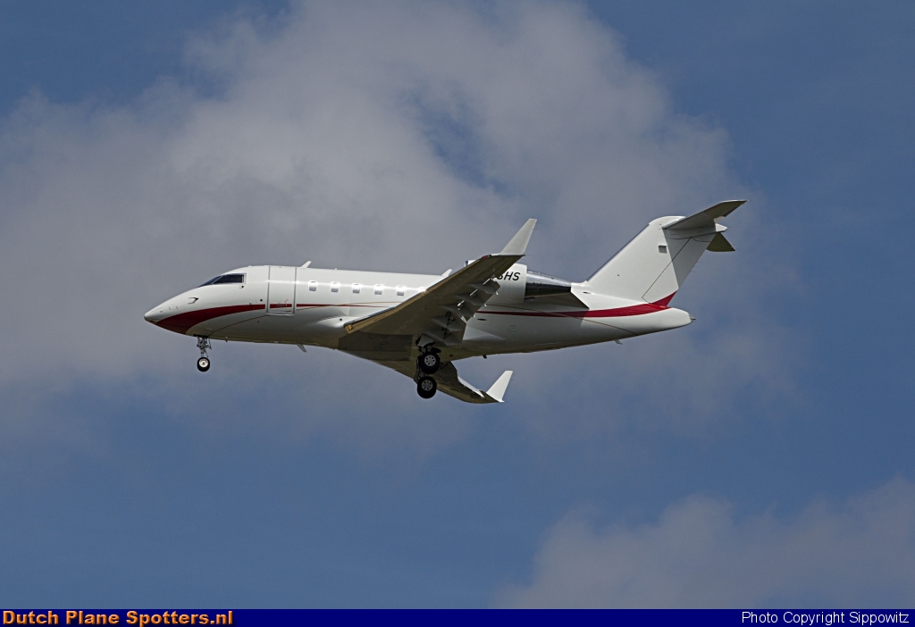 N696HS Bombardier Challenger 600 Private by Sippowitz