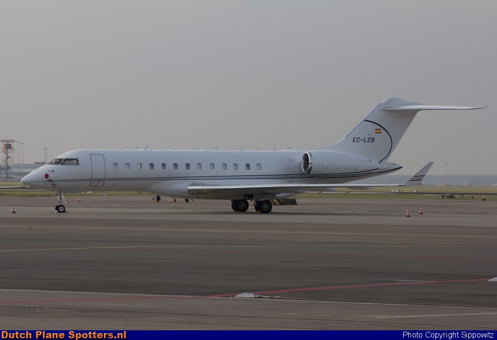 EC-LEB Bombardier BD-700 Global Express Tag Aviation Spain by Sippowitz