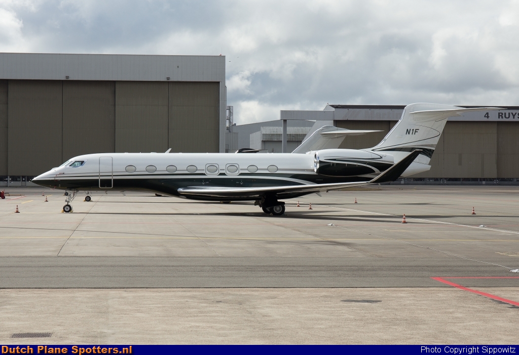 N1F Gulfstream G650 Private by Sippowitz